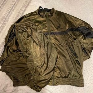 Jordan track suit new